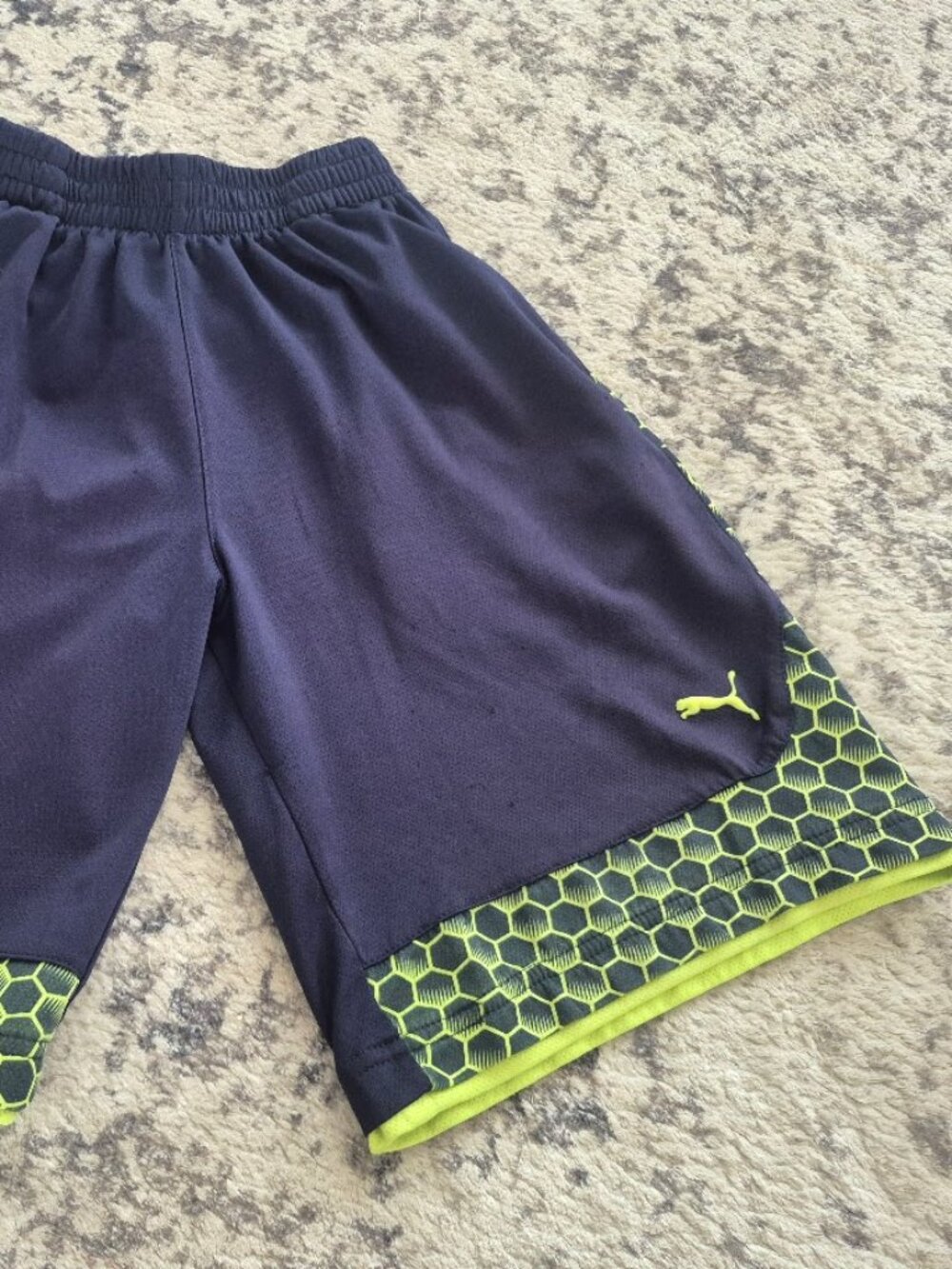 PUMA Boys Navy Neon Green Athletic Shorts Size M